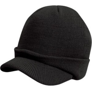 Result Winter Essentials Vojenská pletená čepice s krátkým tvarovaným kšiltem Barva: Černá RC60